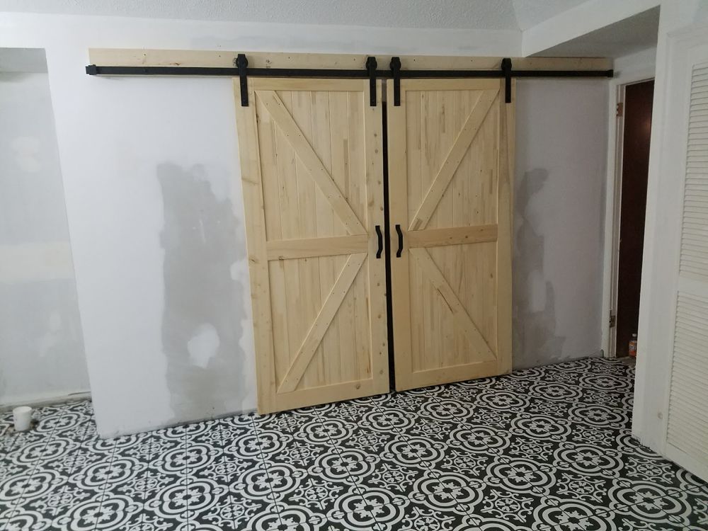 Custom wood barn doors